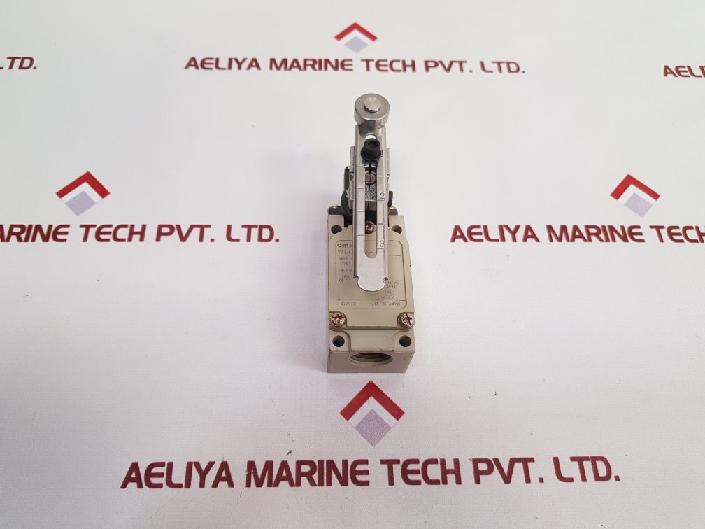 Omron Wlca12-2N Limit Switch 10A 250Vac