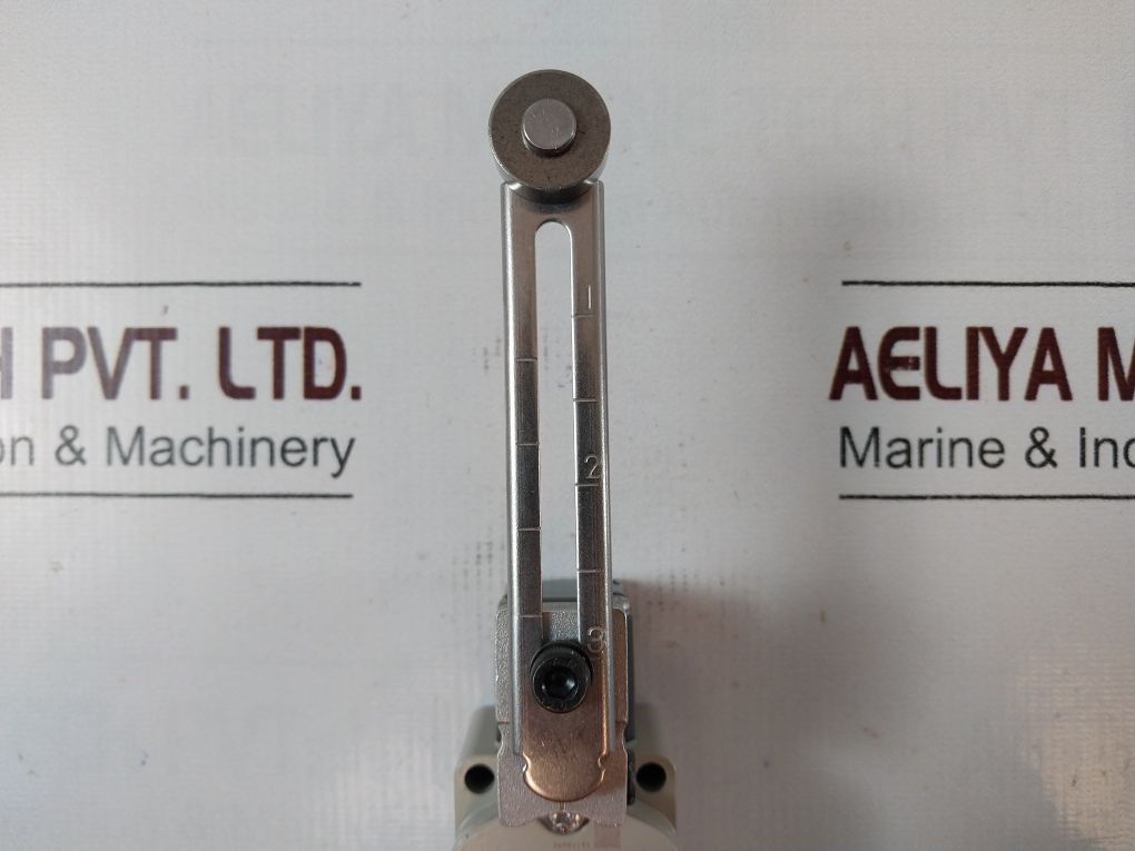 Omron Wlca12 Limit Switch
