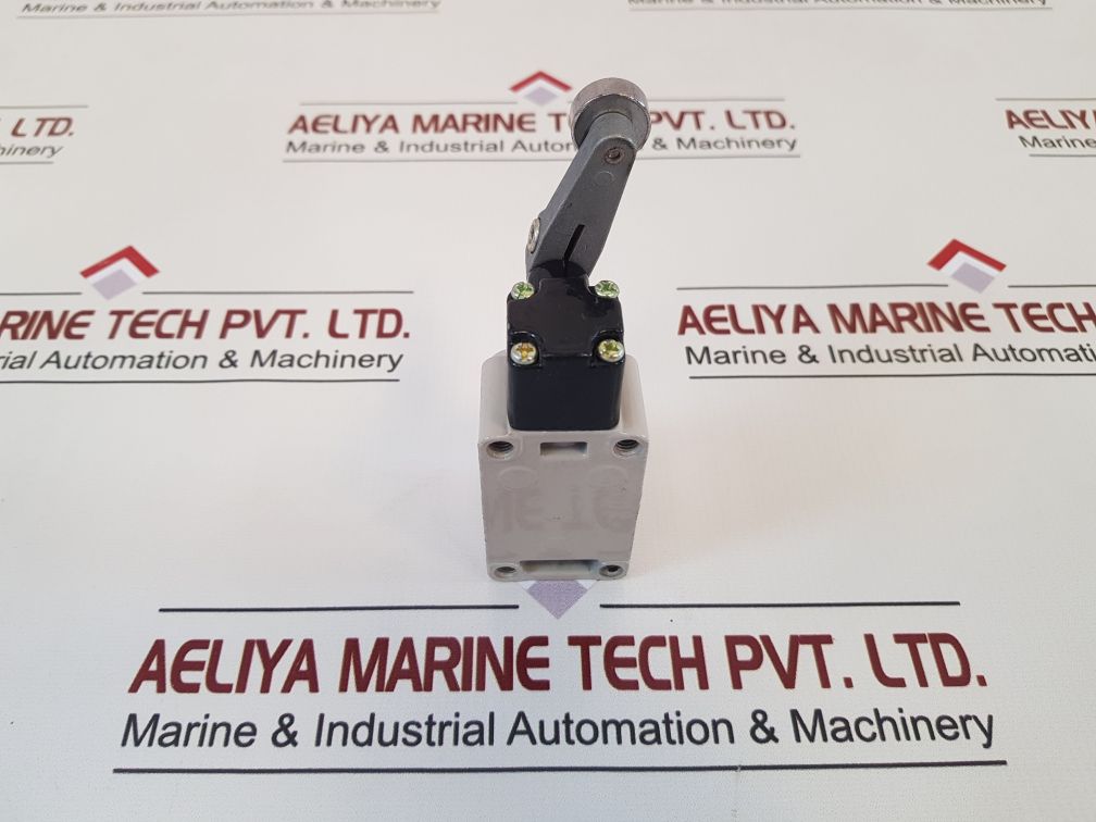 Omron Wlca2-2 Limit Switch