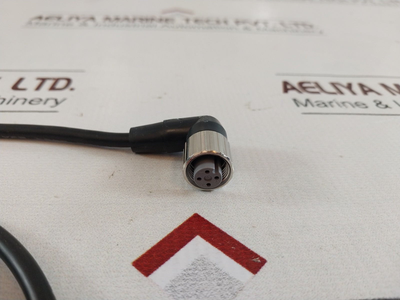 Omron Xs2F-m12Pvc4A5M Unilateral Socket Connector Cable