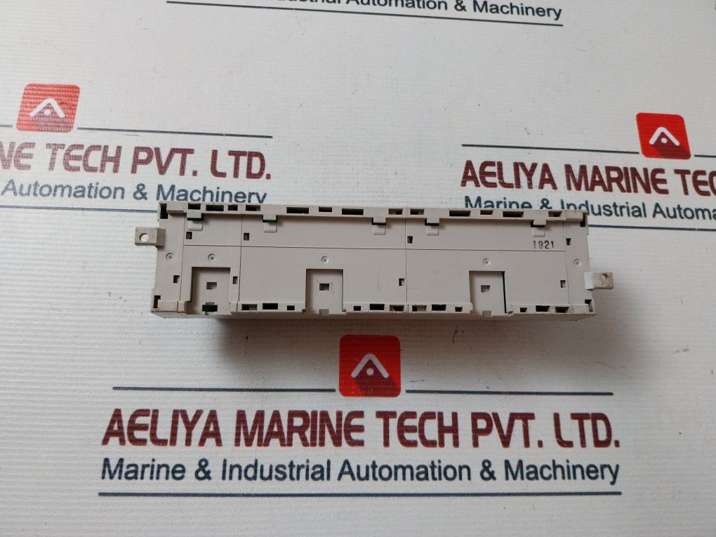 Omron Xw2B-34G5 Contact Terminal Board