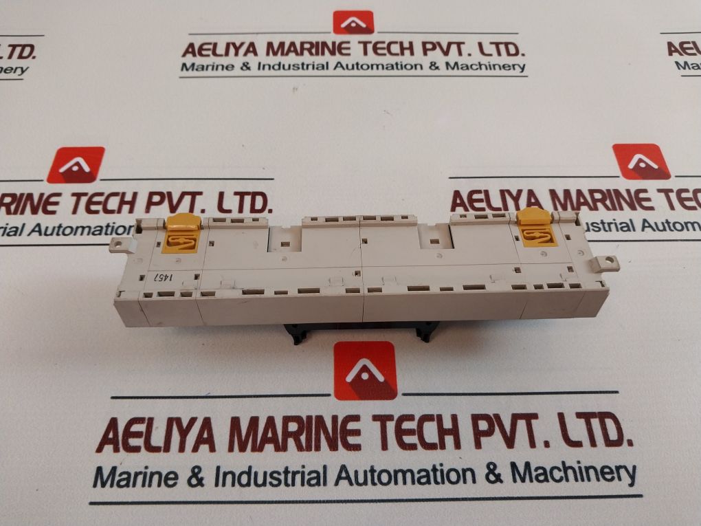 Omron Xw2B-40G5 Terminal Block Connection Module