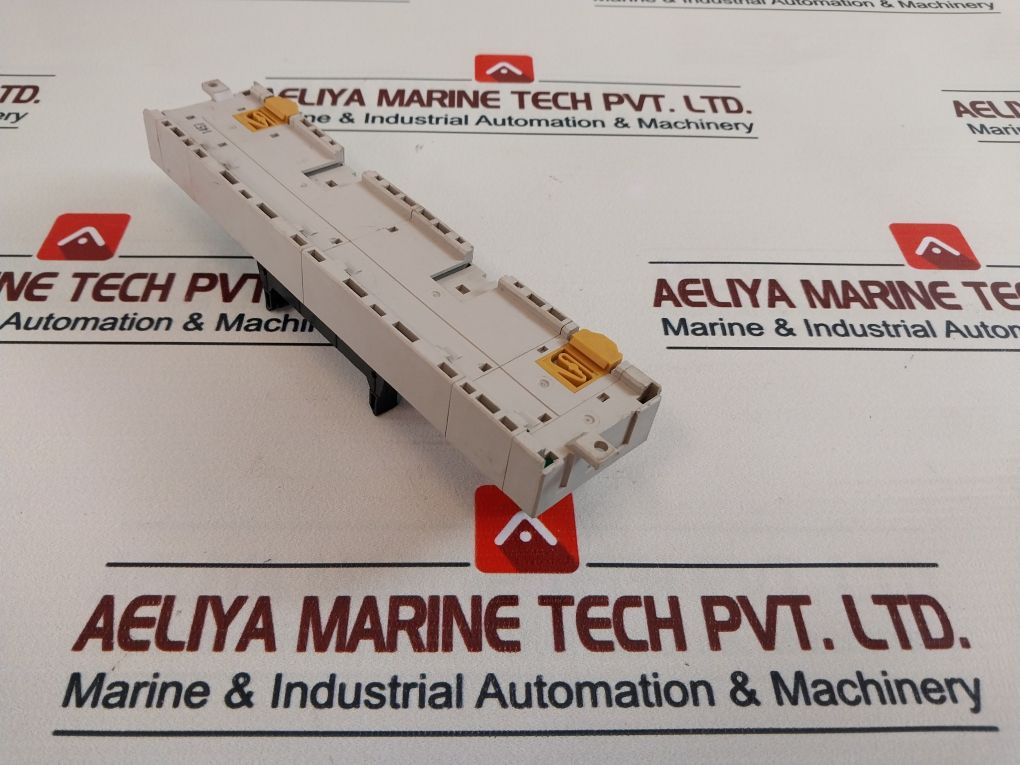 Omron Xw2B-40G5 Terminal Block Connection Module