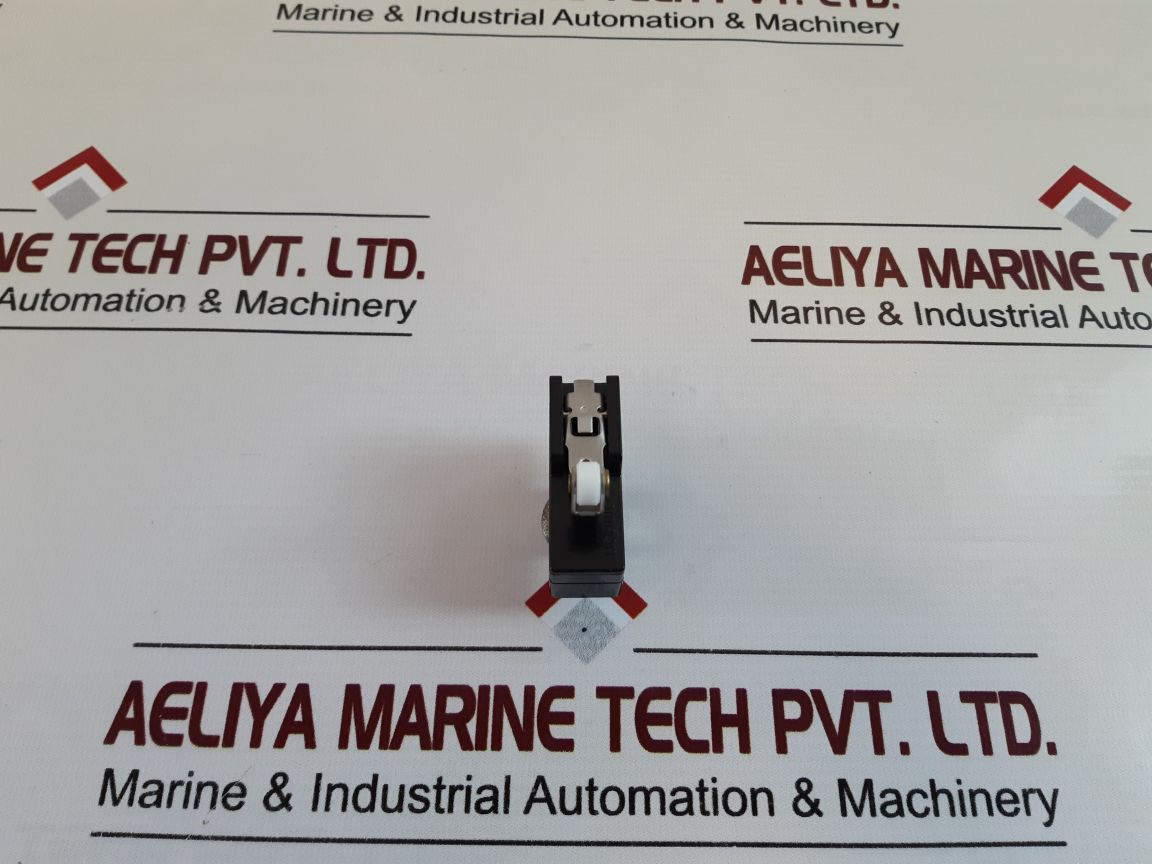 Omron Z-15Ew22-b Limit Switch
