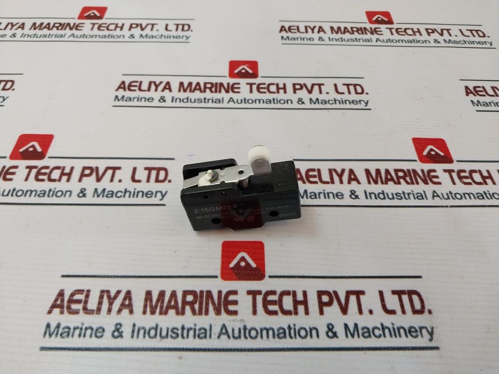 Omron Z-15Gm22-b Micro Switch