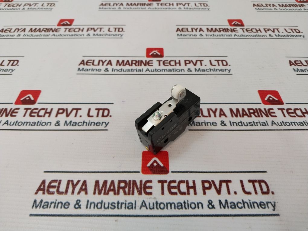 Omron Z-15Gm22-b Micro Switch