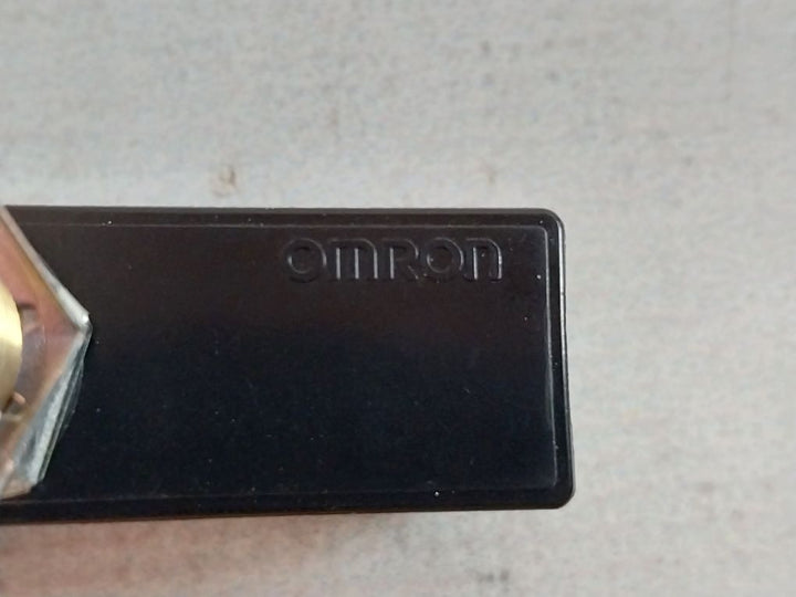Omron Z-15Gq-b Door Micro Switch/Snap Switch