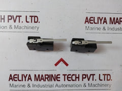 Lot Of 2X Omron Z-15Gw-b Micro Switch