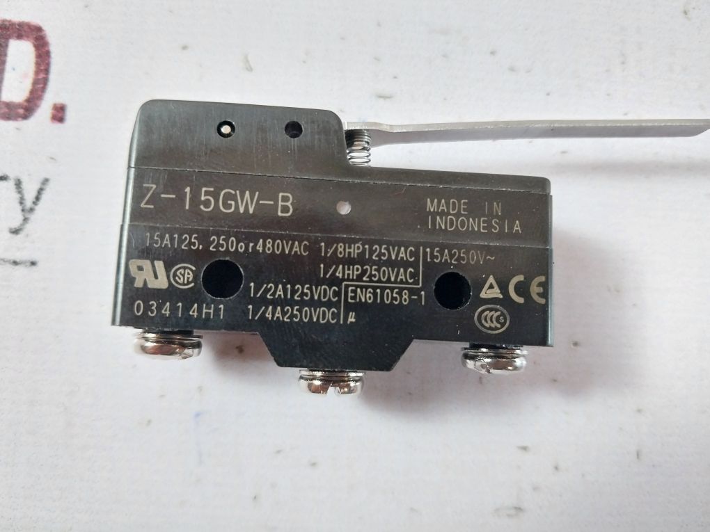 Lot Of 2X Omron Z-15Gw-b Micro Switch