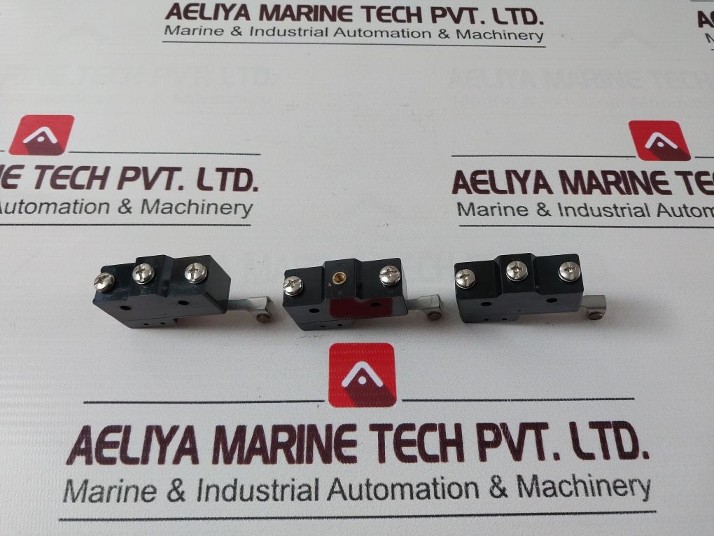 Lot Of 3X Omron Zl-15Ga2L Limit Switch 480Vac
