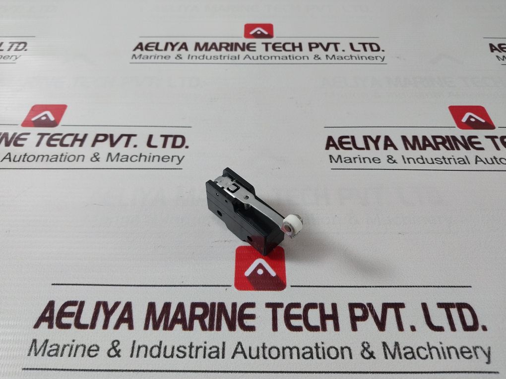 Lot Of 3X Omron Zl-15Ga2L Limit Switch 480Vac