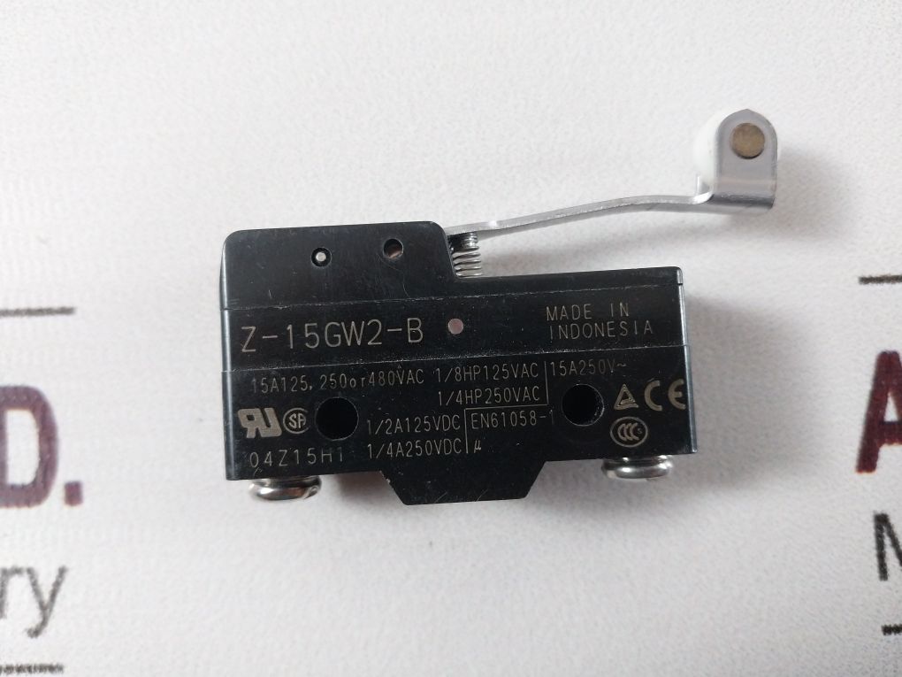 Lot Of 3X Omron Zl-15Ga2L Limit Switch 480Vac