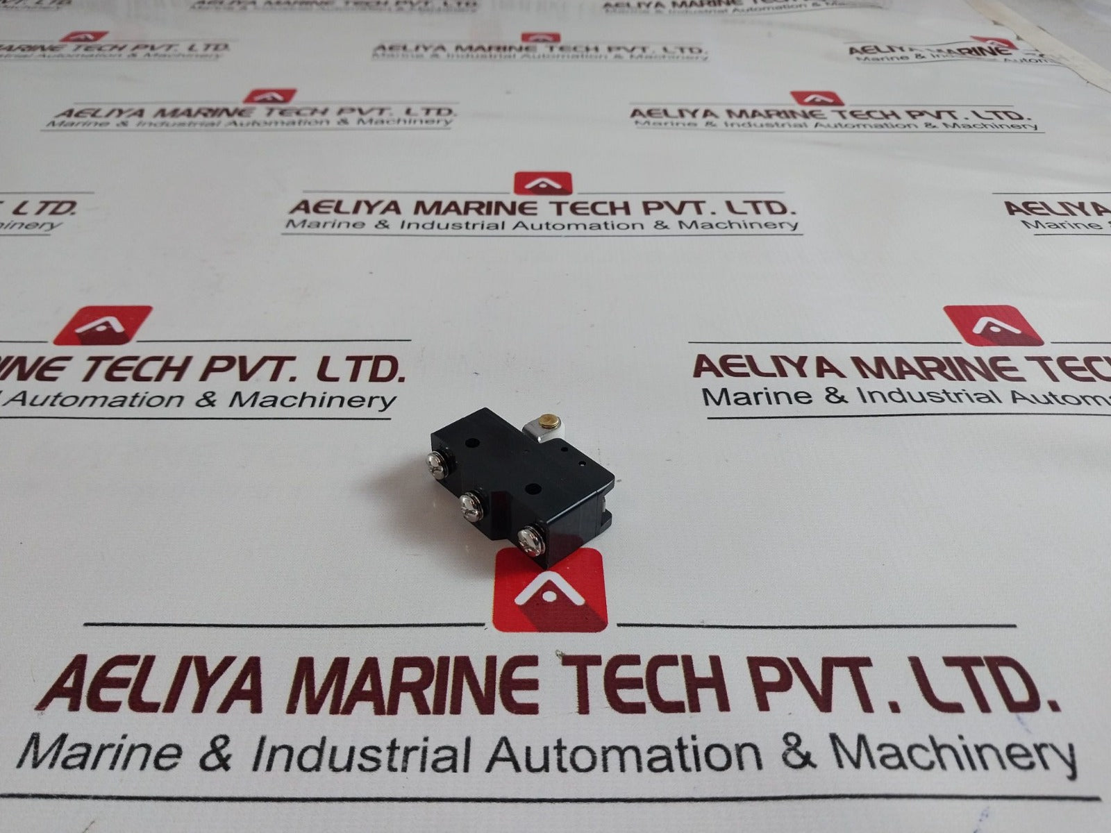 Omron Z-15Gw22-b Micro Switch Free Shipping By Express