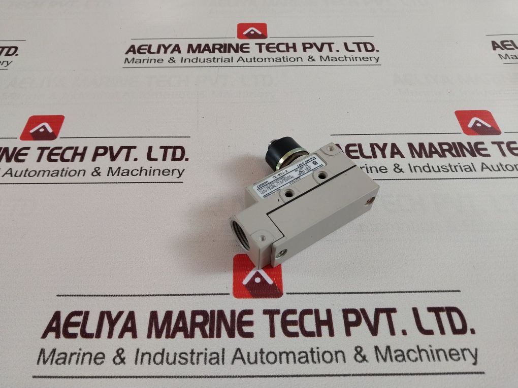 Omron Ze-na2-2 Limit Switch 15A 125, 250 Or 480Vac