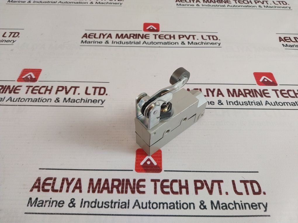 Omron Ze-qa2-2 Limit Switch