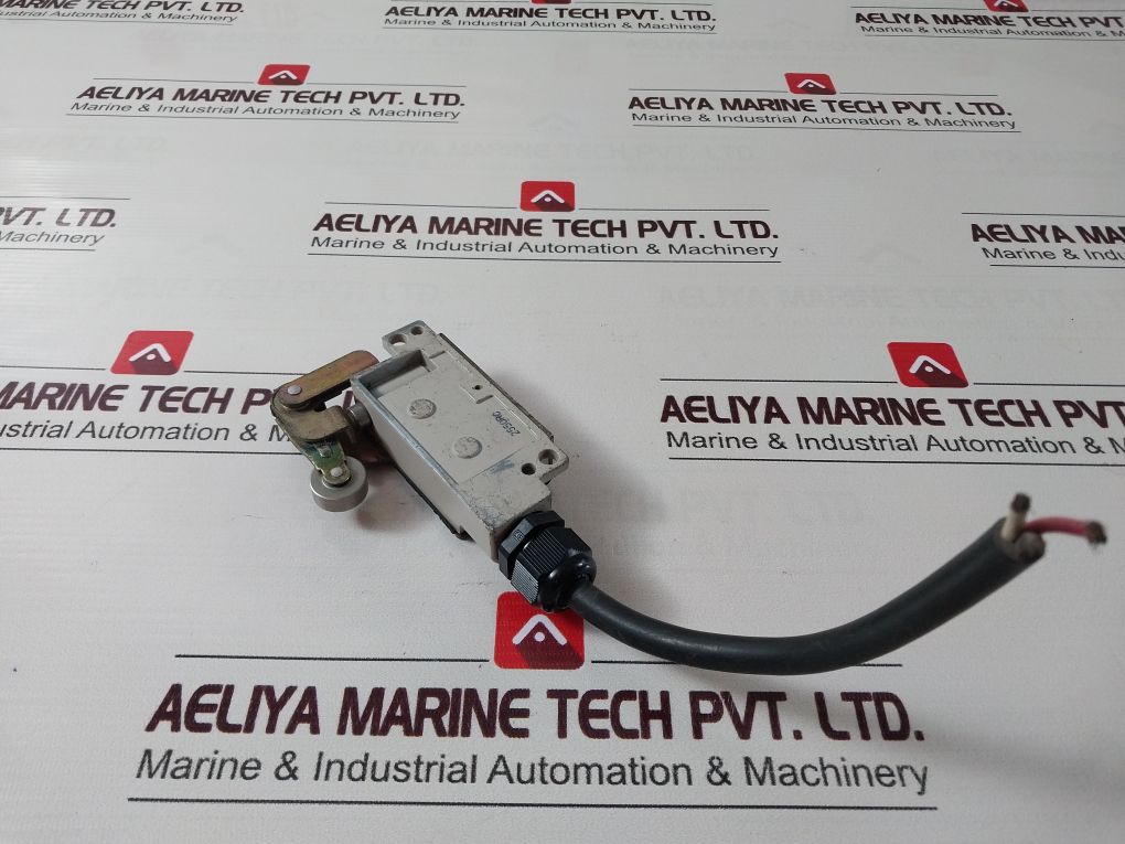 Omron Zl-15Ga2L Limit Switch