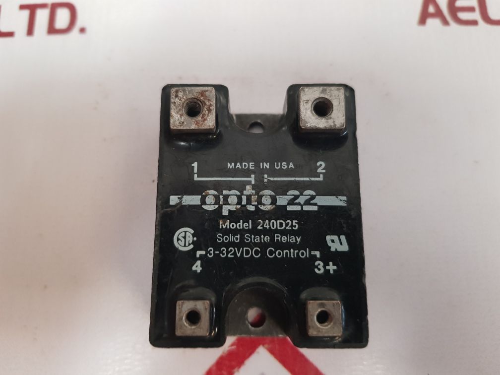 Opto 22 240D25 Solid State Relay 3-32Vdc Control