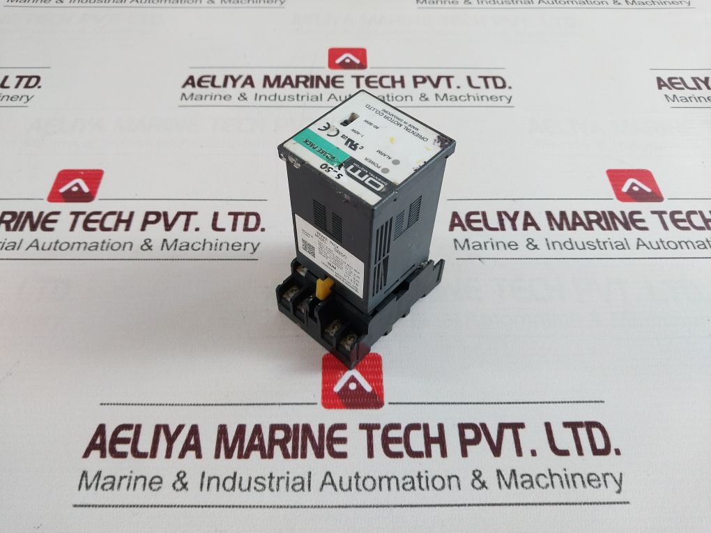 Oriental Motor Sb50 Brake Pack With Omron P2Cf-11-600 Base