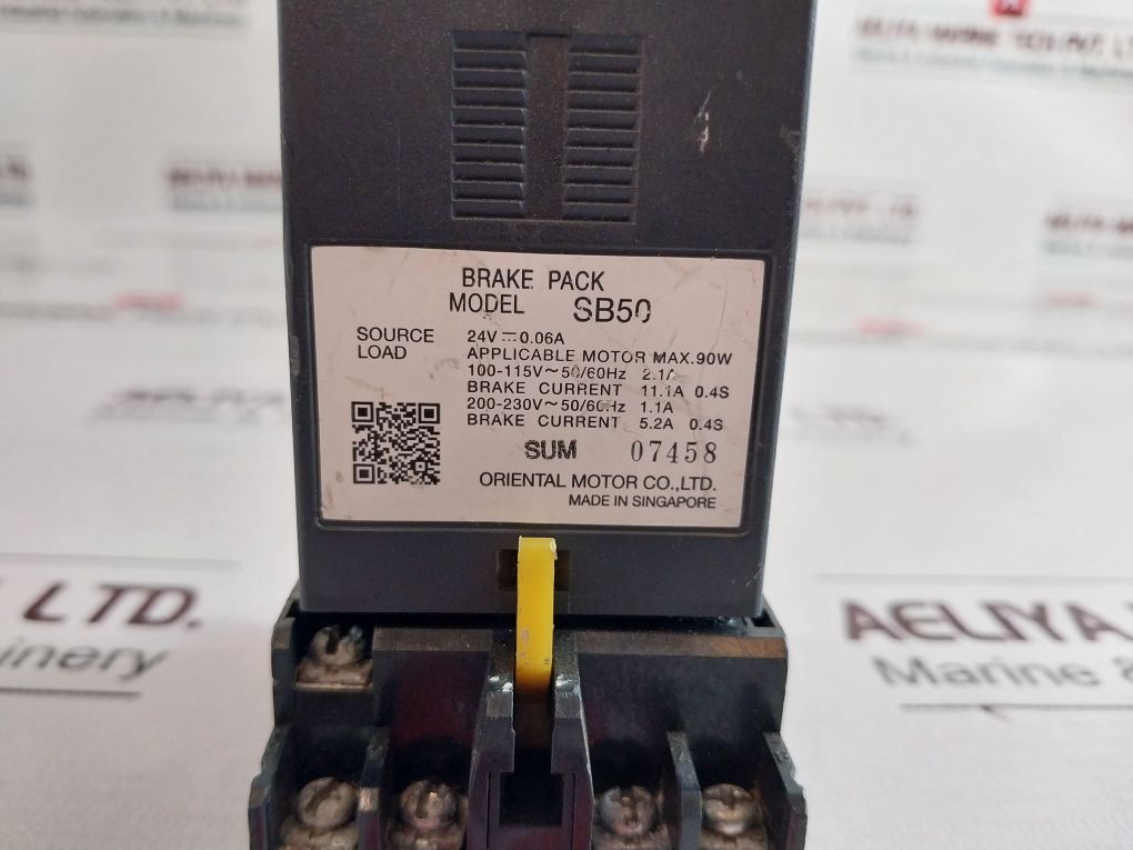 Oriental Motor Sb50 Brake Pack With Omron P2Cf-11-600 Base