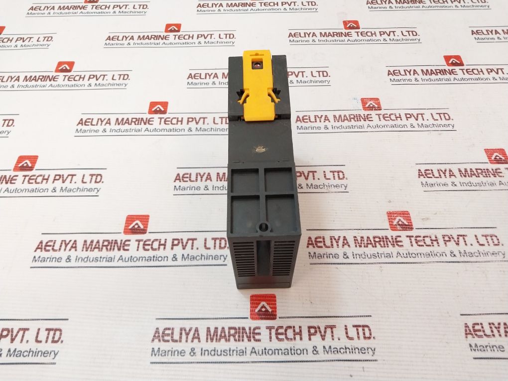 Oriental Motor Xg9200-2G Vexta Controller Dc24V 0.43A