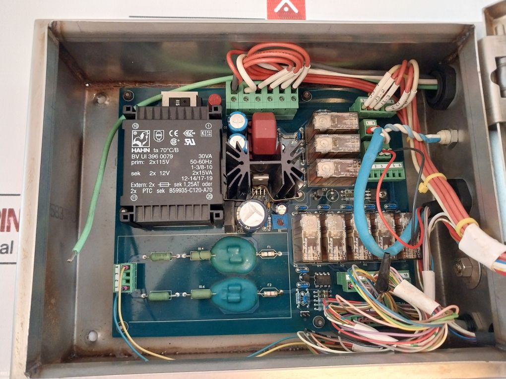 Orlaco 0504760 Camera Control Box 110-240Vac 45-65Hz