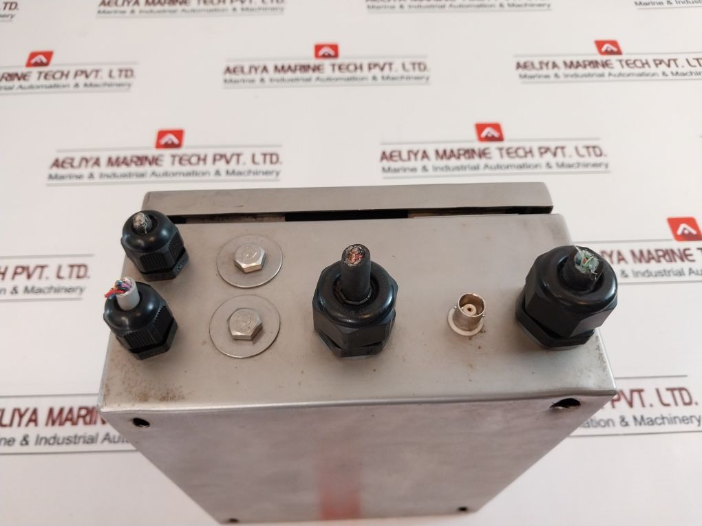 Orlaco 0504760 Camera Control Box 110-240Vac 45-65Hz