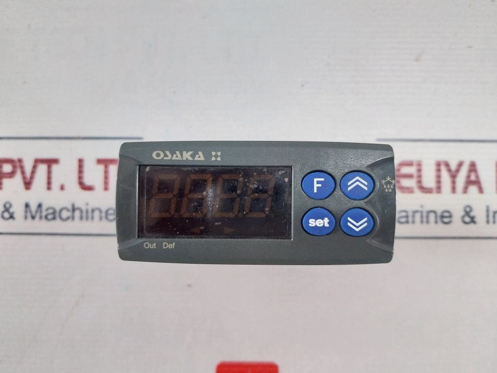 Osaka Ot31-az/Hsj5 Panel Thermostat