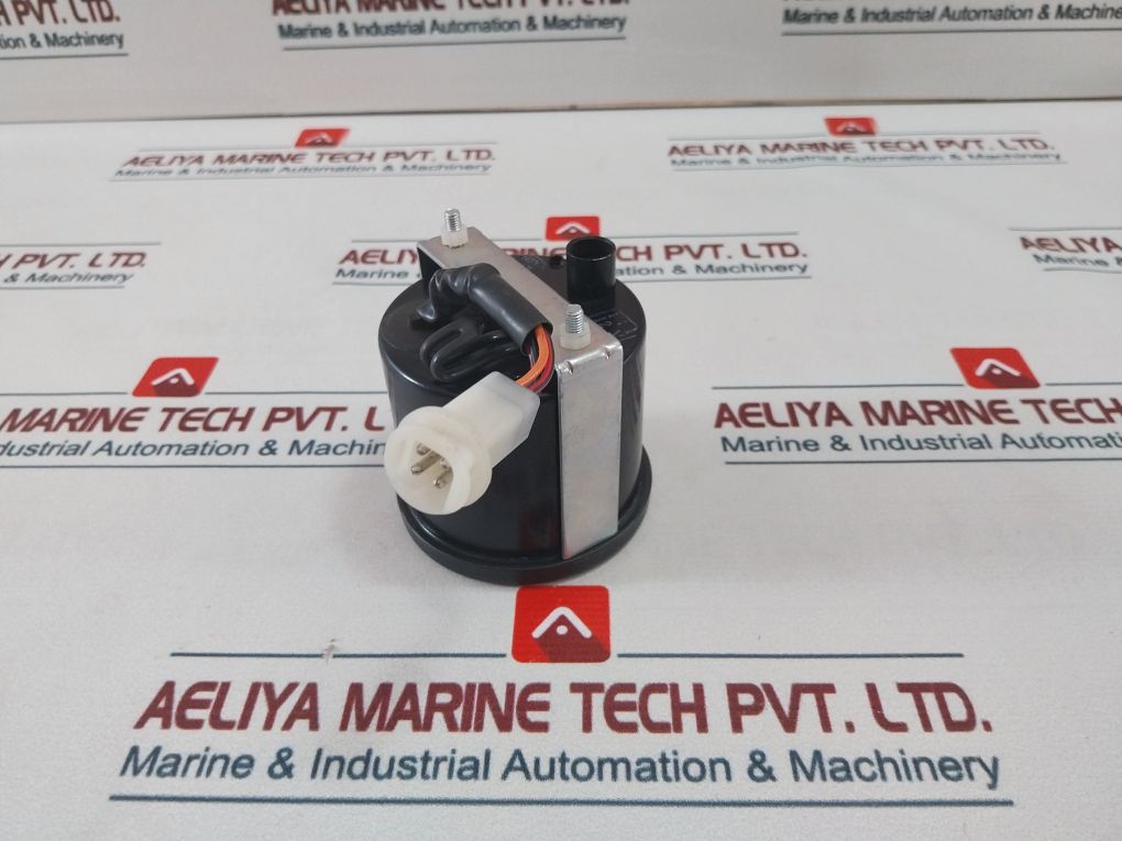 P=129 0-40 X100 Rpm Electronic Tachometer