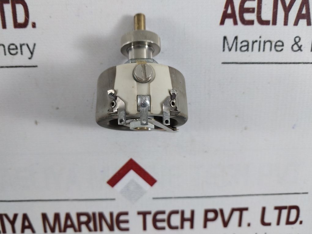 P 20 1K5 10% Md Wm110 Potentiometer