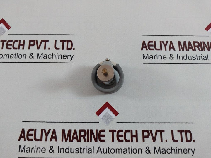 P 20 4K7 10% Md Wm110 Potentiometer