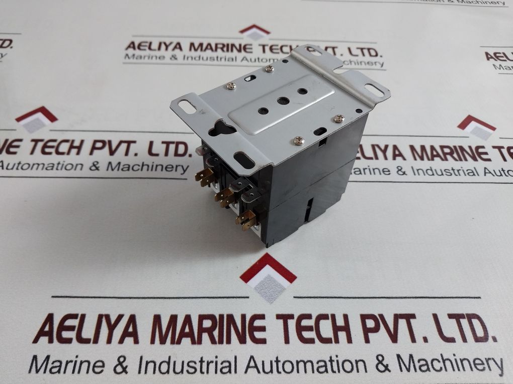 Packard C340A Magnetic Contactor 3 Poles 24 Vac