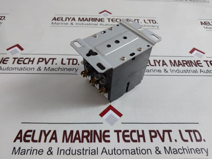 Packard C340A Magnetic Contactor 3 Poles 24 Vac