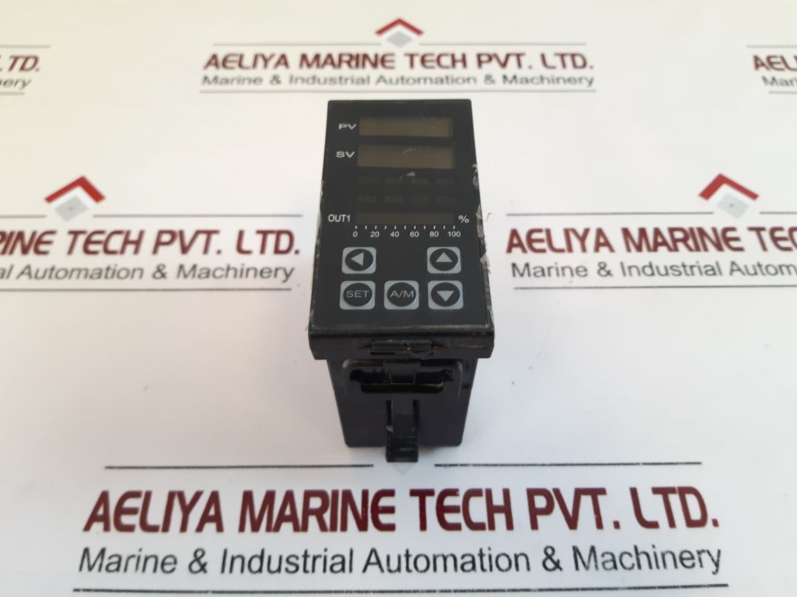 Pan-globe P908X-301-010-000 Temperature Controller