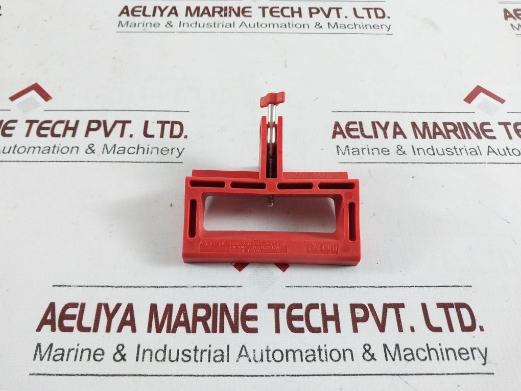 Panduit Psl-cbl Large Handle Circuit Breaker Lockout