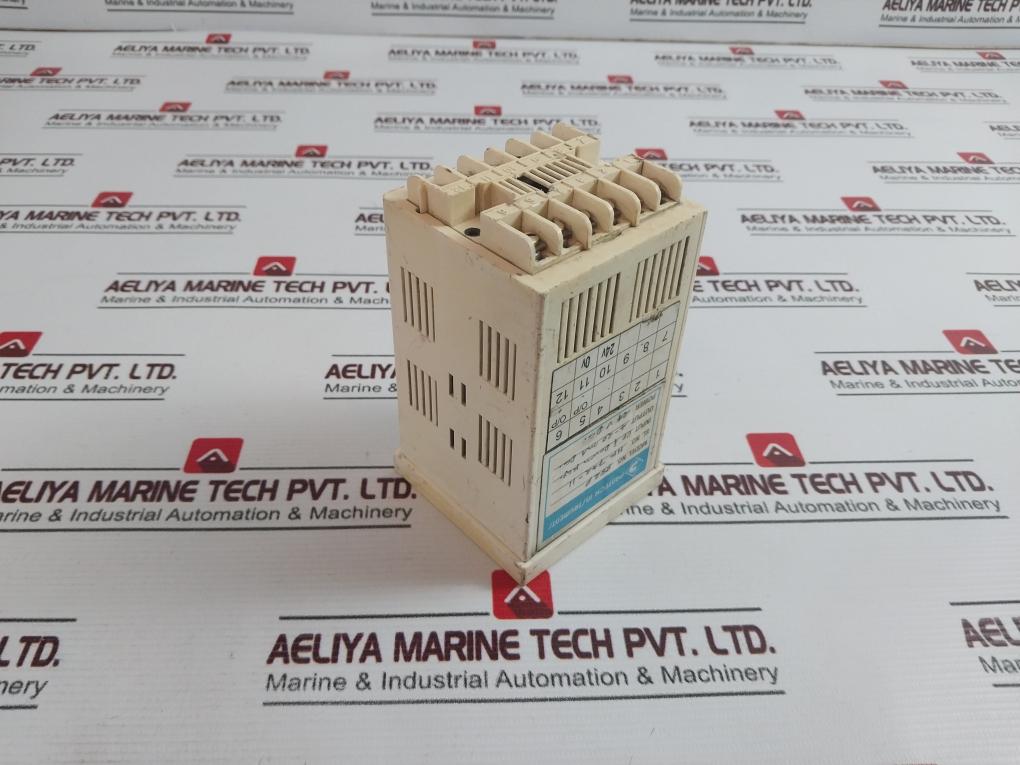 Pantech Instruments 882 P Universal Indicator & Controller 24Vdc