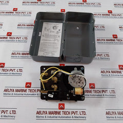 Paragon 8145-20 Defrost Control Commercial Refrigeration Timer 40A