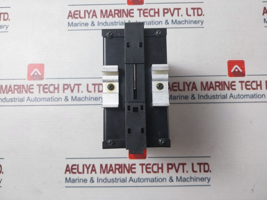 Paramount P-or-24-40 Or-ing Diode Unit 24V Dc