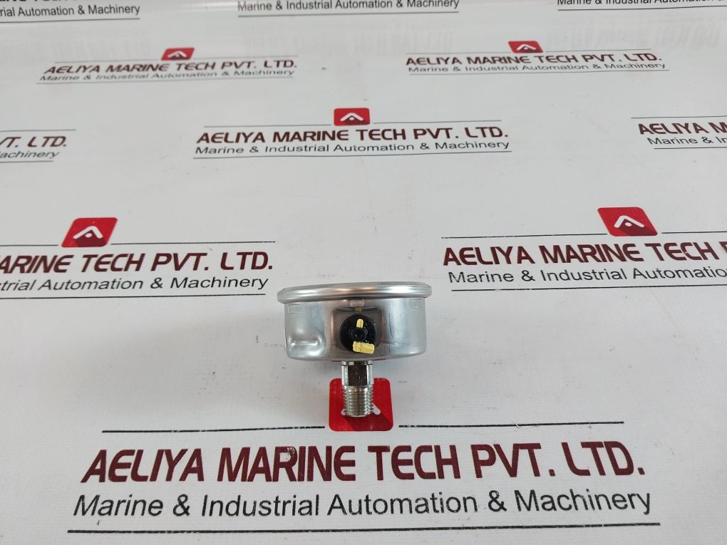 Parker 100Psi/Kpa Pressure Gauge 213.53 2.5”