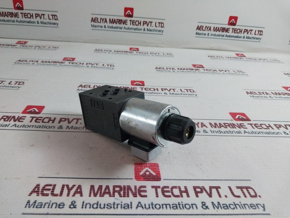 Parker 3000 Psi Max-t Hydraulic Valve