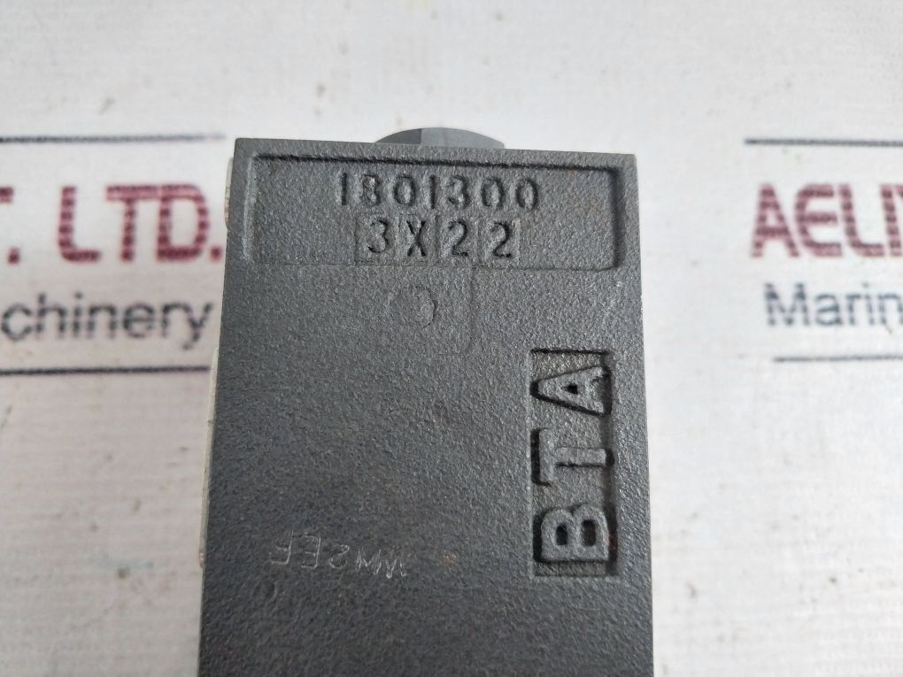 Parker 3000 Psi Max-t Hydraulic Valve