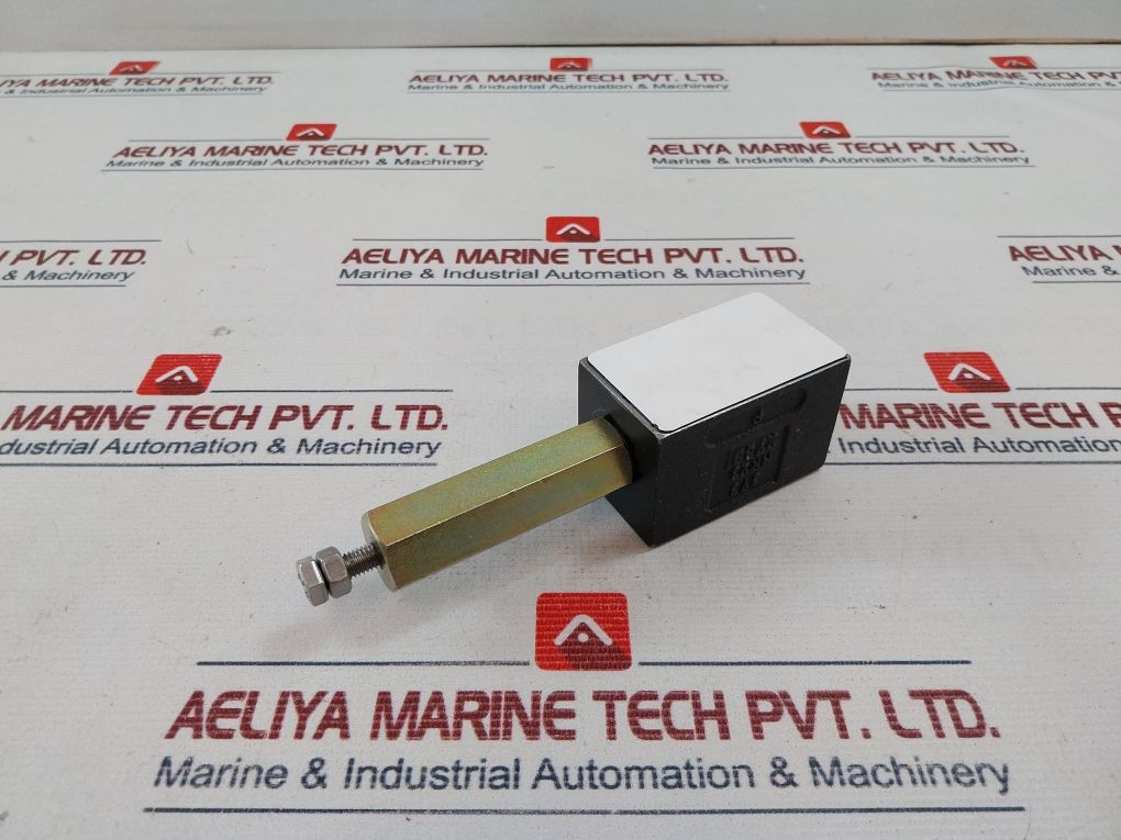 Parker 41088003 Direction Control Valve