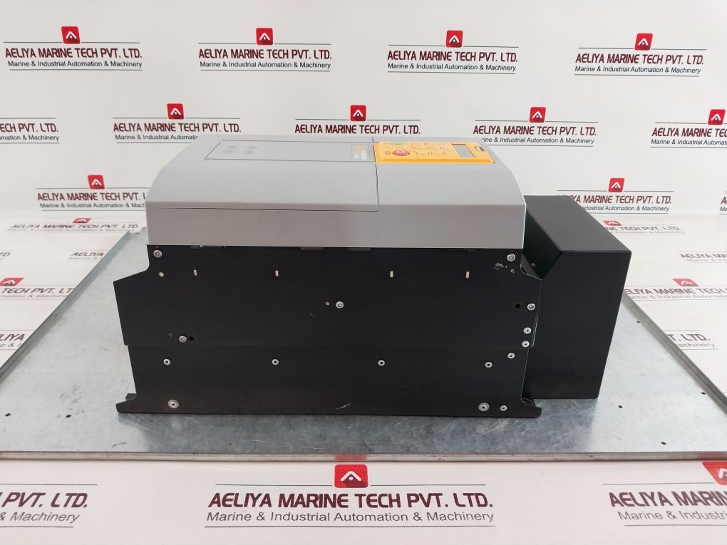 Parker 590P-53318031-p00-f4A0 Series 2 Ac To Dc Converter