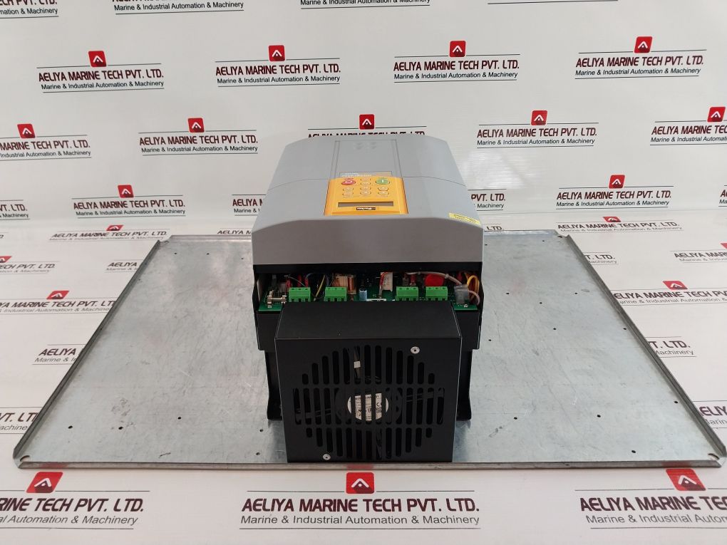 Parker 590P-53318031-p00-f4A0 Series 2 Ac To Dc Converter