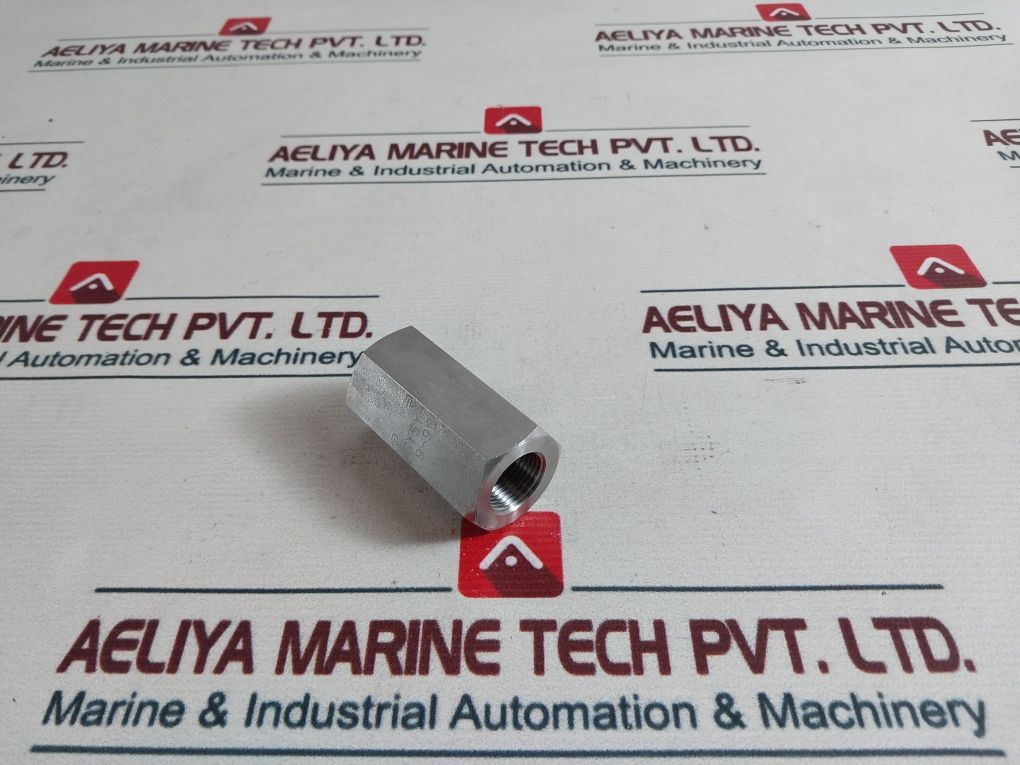 Lot Of 10X Parker 5Y5Y-9-9C Straight Medium Pressure 20K Psi