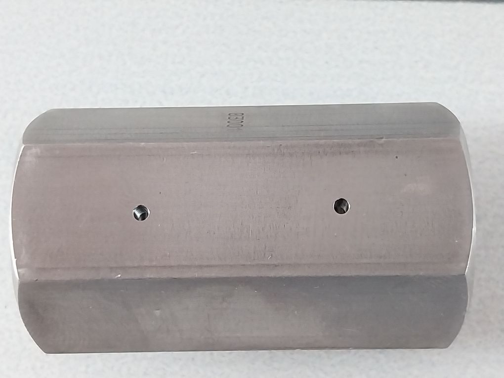 Lot Of 4x Parker 5Y5Y-9-9C