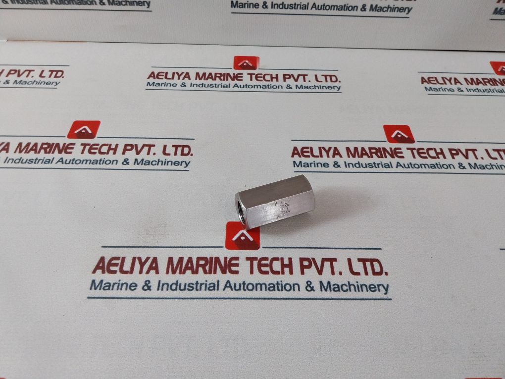 Lot Of 4x Parker 5Y5Y-9-9C