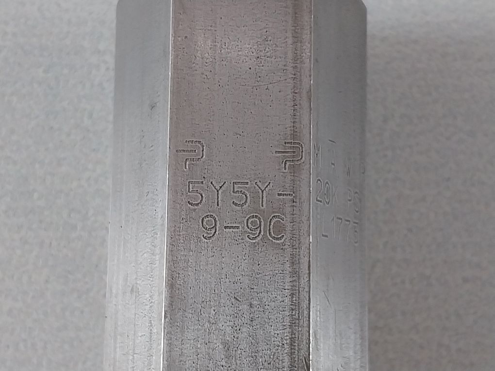 Lot Of 4x Parker 5Y5Y-9-9C