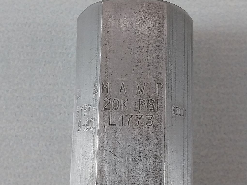 Lot Of 4x Parker 5Y5Y-9-9C