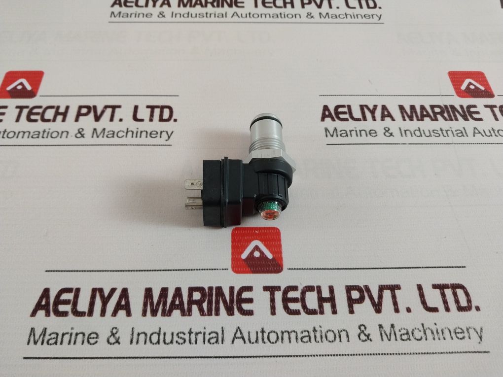 Parker 929599 Tn Hydraulic Pressure Indicator Type E Series 3000 Psi 240Vac