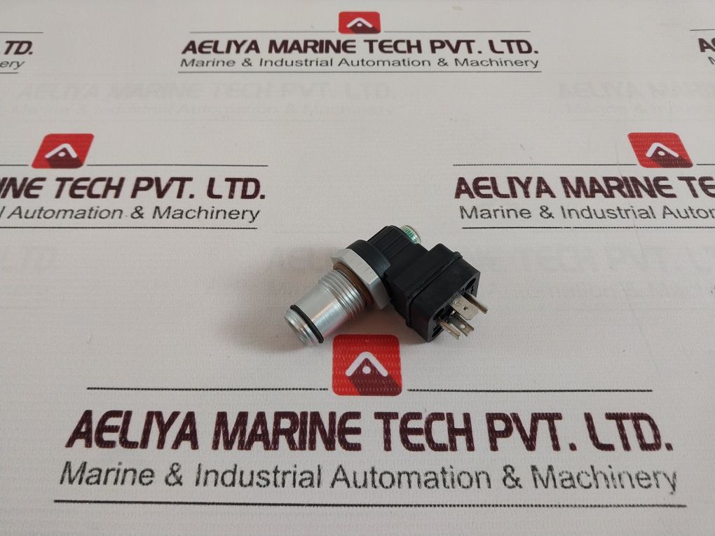 Parker 929599 Tn Hydraulic Pressure Indicator Type E Series 3000 Psi 240Vac